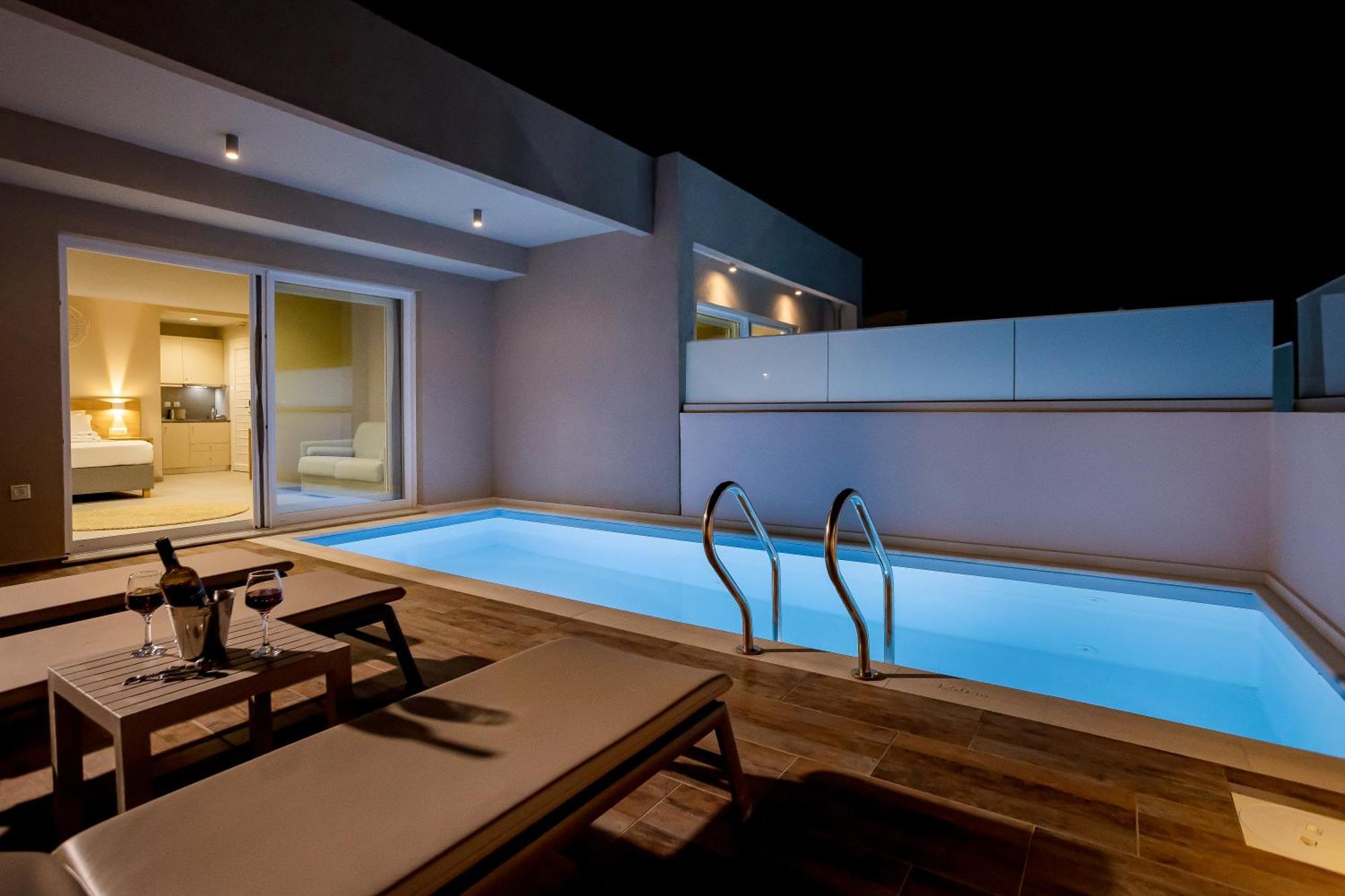 Sarpidon Suites Agia Marina Exteriör bild