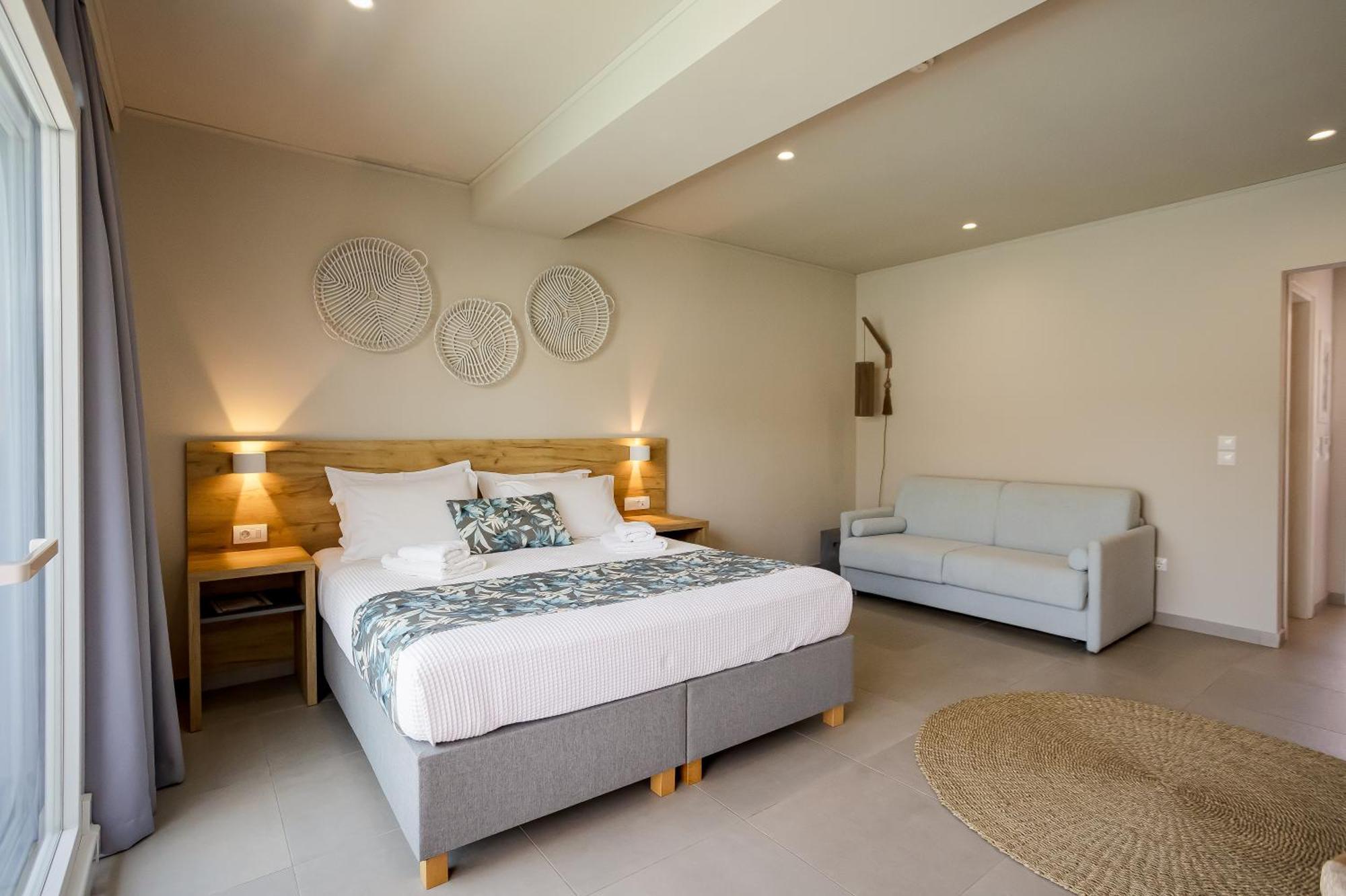 Sarpidon Suites Agia Marina Exteriör bild