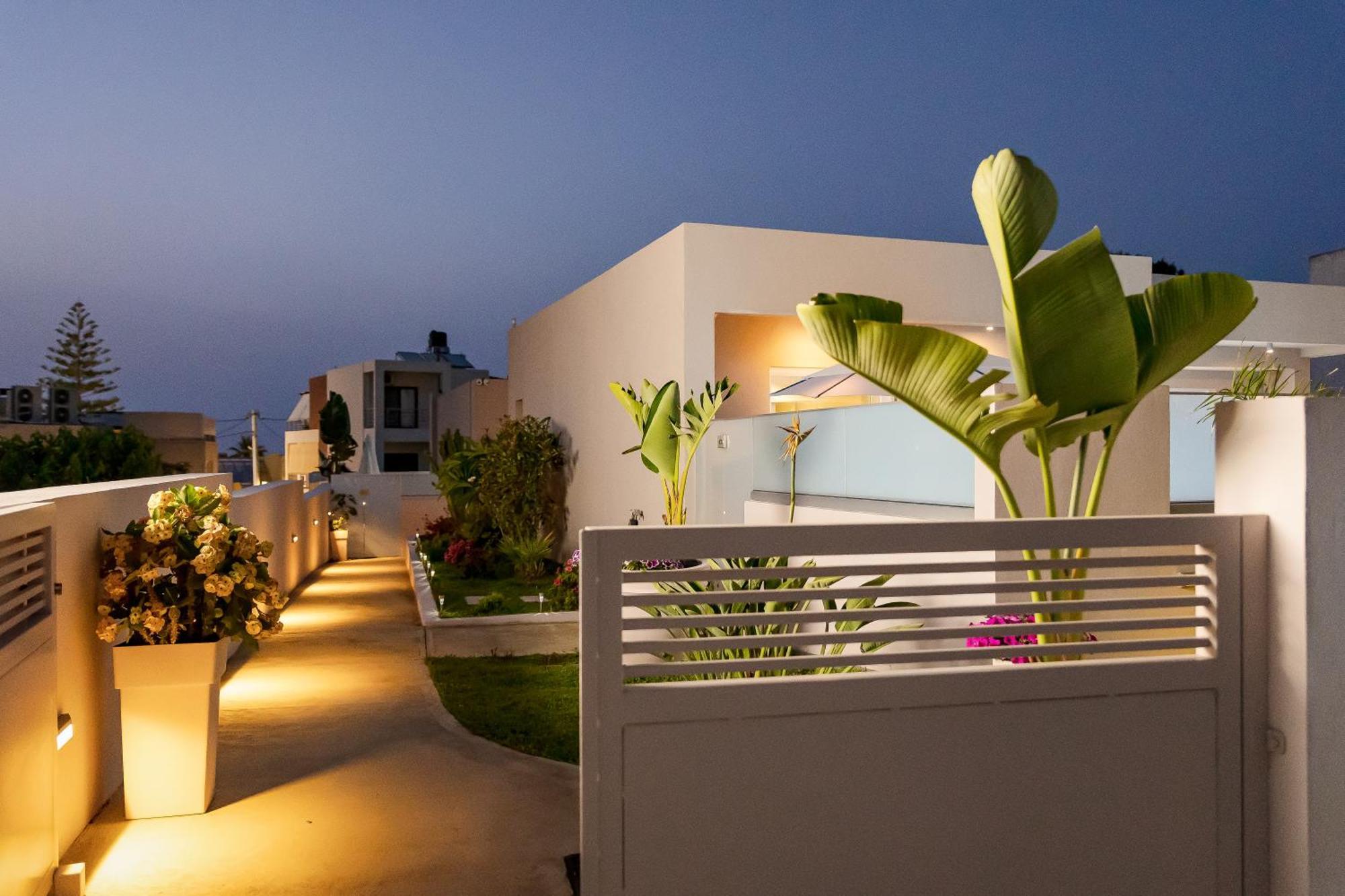 Sarpidon Suites Agia Marina Exteriör bild